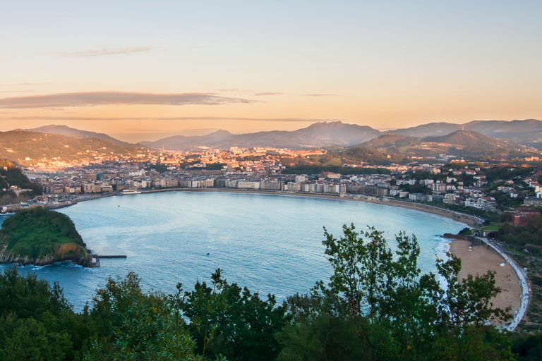 San Sebastián: A humorous guided tour of stories and legends