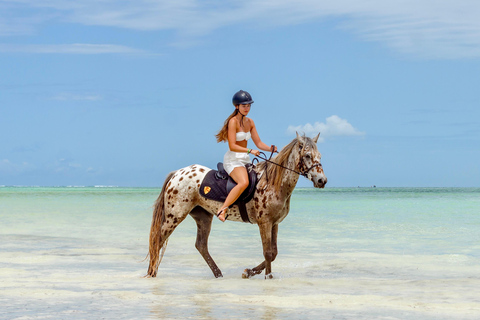 Zanzibar: Photography Session with Local Photographer Zanzibar: Chimi Photoshoot