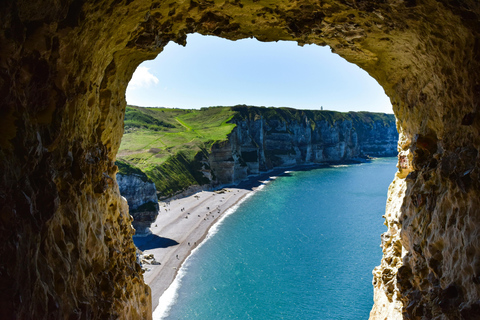 From Paris: Étretat Cliffs & Honfleur Port Full-Day Trip