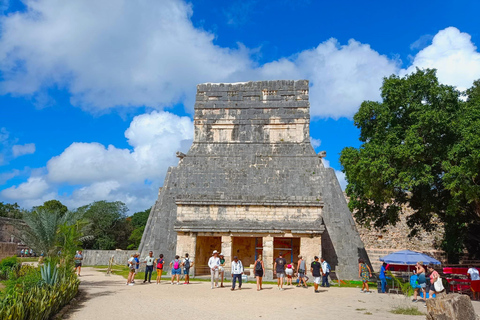 Chichen Itza &amp; Valladolid: vanuit Cancún &amp; Playa del CarmenChichen Itza: Bezoek een van de zeven wonderen