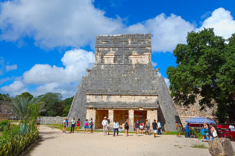 Chichen Itza e Valladolid: da Cancun e Playa del CarmenChichen Itza: Visita una delle sette meraviglie