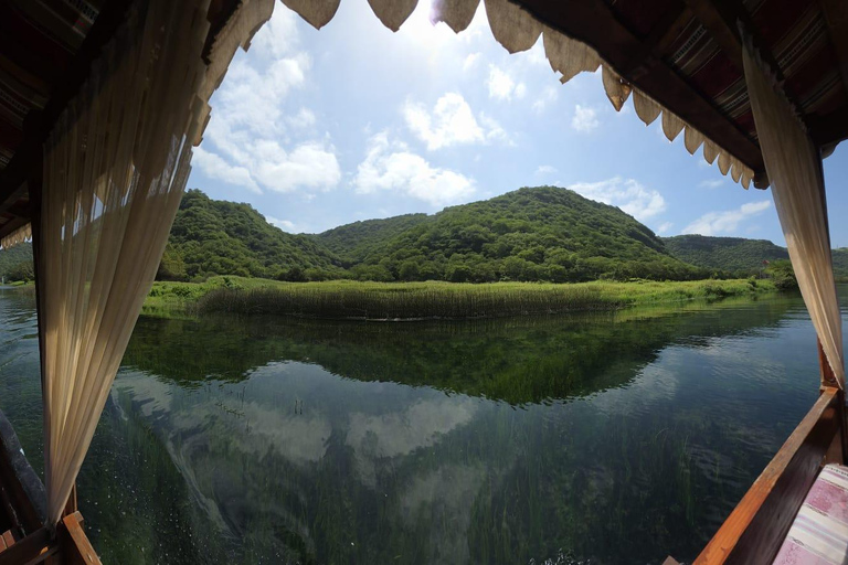 From Salalah: East Salalah Full-Day Guided Tour with Pickup
