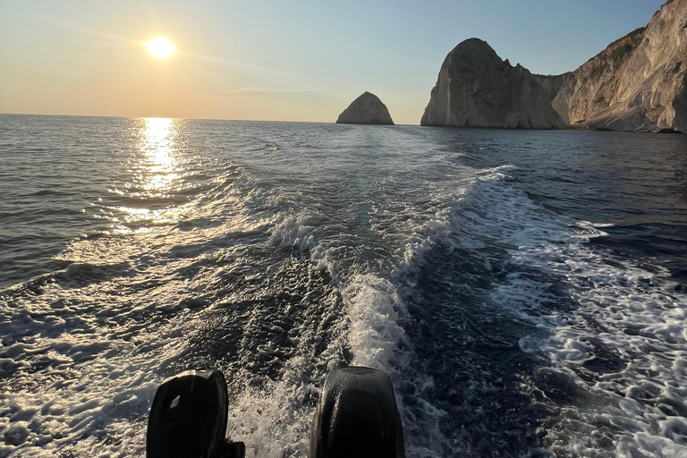 Zakynthos: Full-day Boat Rental in Marathonisi, Keri & Myzithres