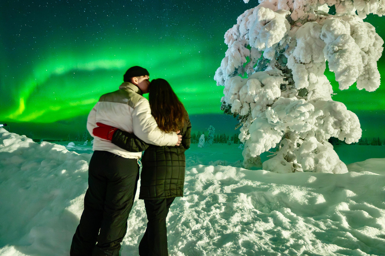 Rovaniemi: Guaranteed Northern Lights Photo Tour Guaranteed Northern Lights Photo Tour with Van (2-8 people)