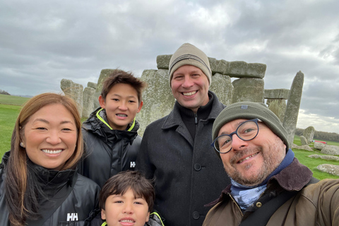 Excursão de carro particular a Stonehenge e ao Castelo de Windsor saindo de Londres