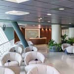 Accesso al Work Area Lounge dell'aeroporto BRI di Bari Palese