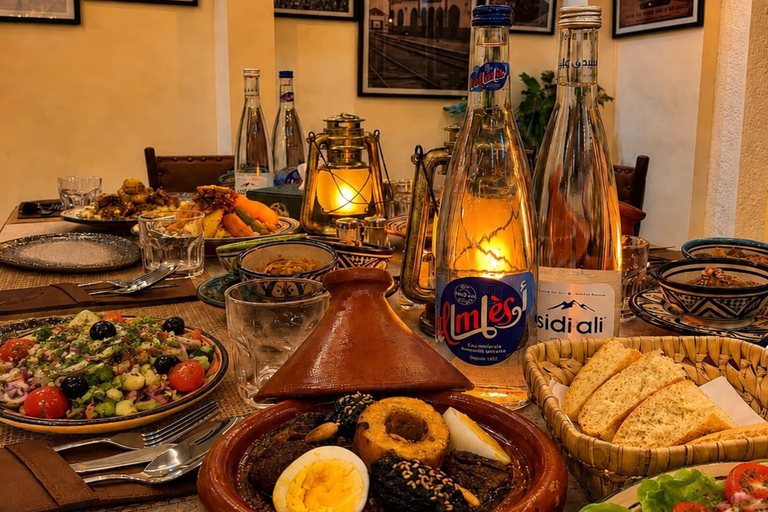 Marrakech Medina Night Tour with Rooftop Dinner