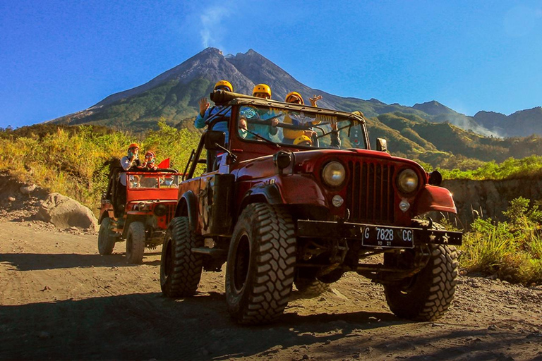 Yogyakarta ;Excursión en Jeep por el Merapi