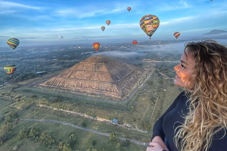 BalloonFlight and TeotihuacanTour w/Breakfast fromMexicoCity Balloon Flight Only