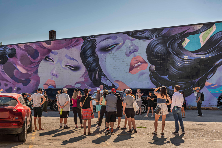 Vancouver: Mt. Pleasant Street Art Tour with a Guide