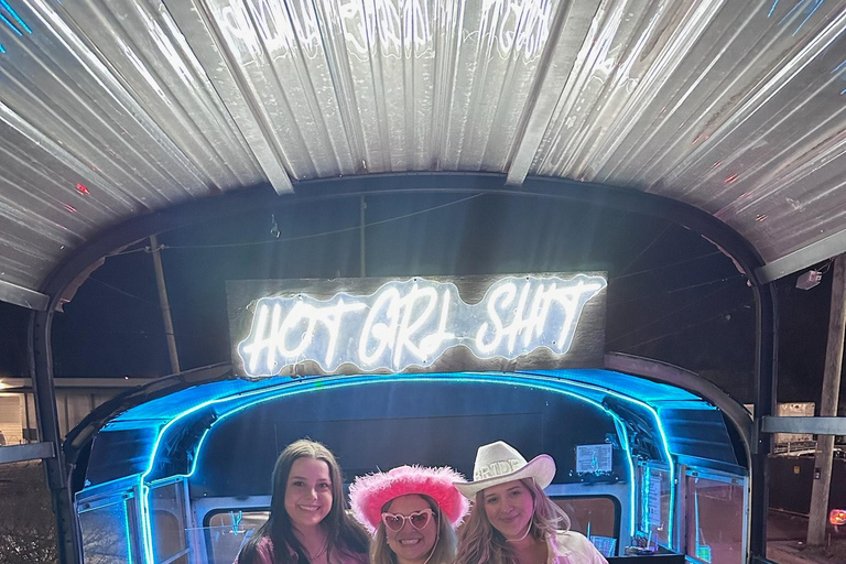 Nashville's Roofless Party Bus Tour / YeeHaw Party Bus