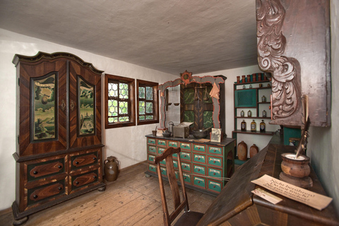 Rudolstadt: Crooks, Horrors & Ghosts - A Wandering Apothecary Spills the Beans Rudolstadt: Crooks, Horrors & Ghosts - A Wandering Apothecary Tells All