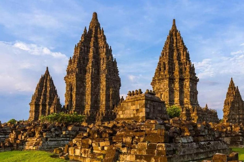 Yogyakarta City Tour; Kraton, Water Castle, Prambanan Sunset