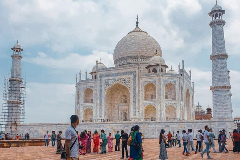 From Delhi: Taj Mahal Sunrise & Agra Fort Tour Skip The Line Delhi: Taj Mahal Sunrise & Agra Fort Tour with Car & Guide