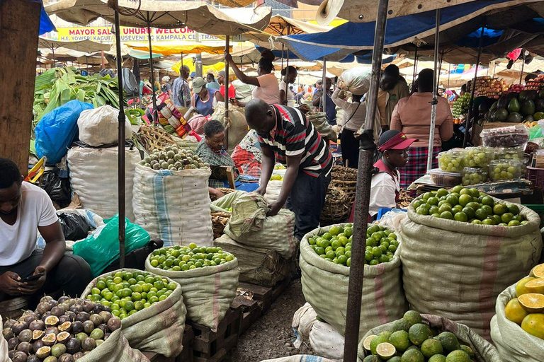 Kampala: Evening Walking Tour with Sunset at Gaddafi Mosque