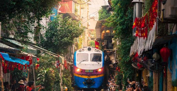 Shore Excursions: Hanoi Street Bites in One Tasty Journey