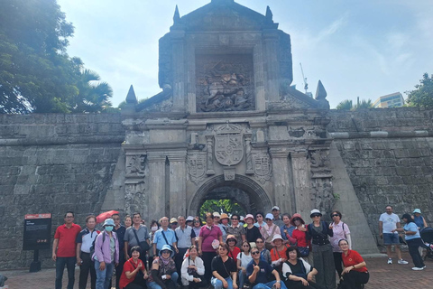 Manila: Intramuros Walking Tour with Flexible Schedule