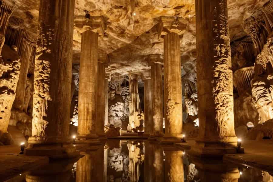 Ab DC: Tagestour nach Shenandoah, Luray Caverns & Weinberg. Foto: GetYourGuide Ab DC: Tagestour nach Shenandoah, Luray Caverns & Weinberg. Foto: GetYourGuide