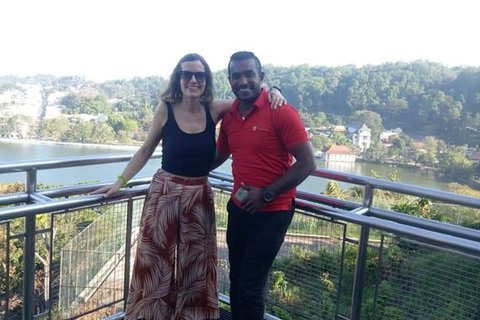 Kandy: Tour guiado na cidade com transferes para o hotel