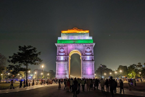 Delhi : Excursion guidée d'une journée dans le Vieux et le Nouveau Delhi, soirée magiqueDelhi : Soirée magique Visite de la Porte de l'Inde