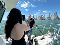 Miami, Skyline Cruise Millionaire's Homes & Venetian Islands - Housity