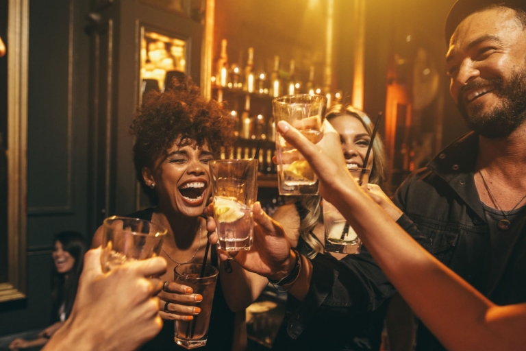 Leipzig: bar- en clubtour met gratis drankjes en VIP-toegangBar- en clubtour met gratis drankjes en VIP-toegang