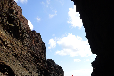 Avventura in kayak a Calheta: Tour della spiaggia di Zimbralinho o dell&#039;isolotto di Cal