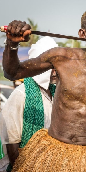 魔法の中心で：ベナンとトーゴのブードゥー教の祭り | GetYourGuide