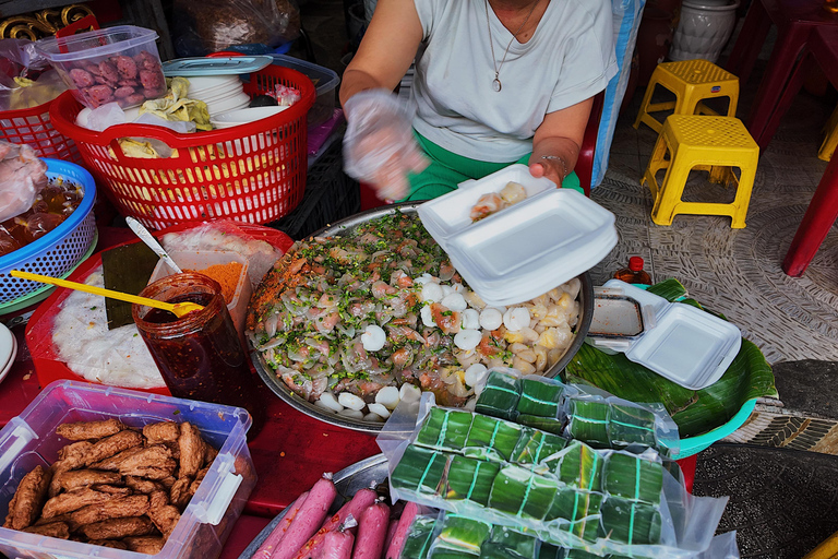Hoi An Food Tour: 12 Flavors of a Former Trading port