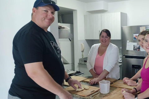 PASTA COOKING CLASS IN PANAMA CITY, DINNER & WINE INCLUDED!