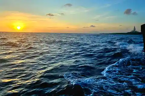 Curaçao: privé-cruise bij zonsondergang met drankjes en hapjes