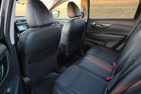 Prywatny SUV z międzynarodowego lotniska w Nadi do hoteluHotele w strefie 6: Obszar Denarau