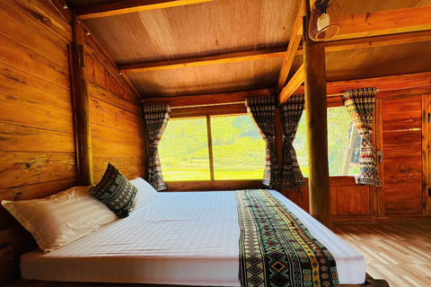 From Hanoi: Ha Giang Loop 3D2N + 2-Way Bus & Free Hostel Ha Giang Loop Tour 3D2N Ride with your Friend