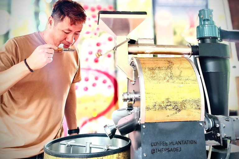 Chiang Mai: Thepsadet Village Coffee Tour with Transfer