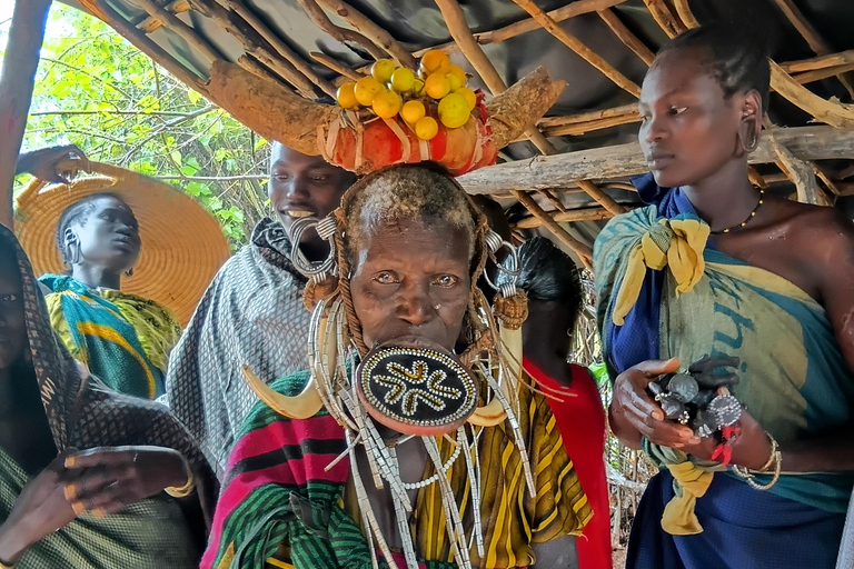 5-Day: Omo Valley & Borena Tribal tour from Jinka to Yabelo