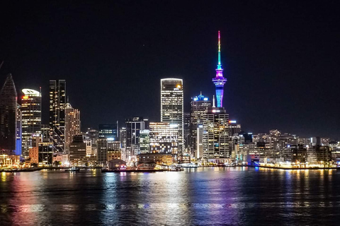 Auckland: Tour noturno com piscina térmica e vista para o pôr do sol