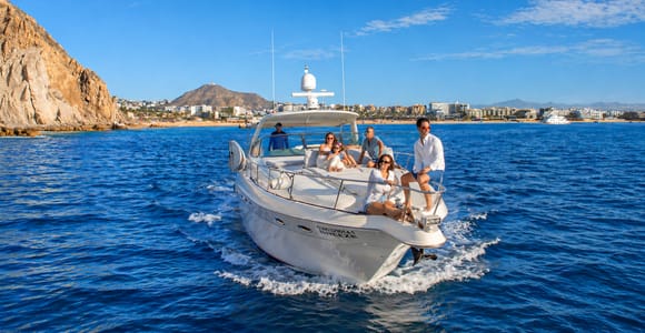 Cabo San Lucas: Luxury Yacht Cruise