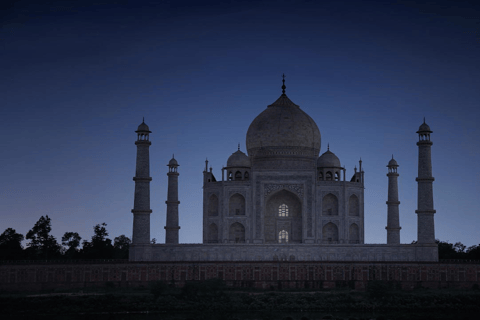 Overnight Taj Mahal Tour: Sunrise at the Iconic Wonder