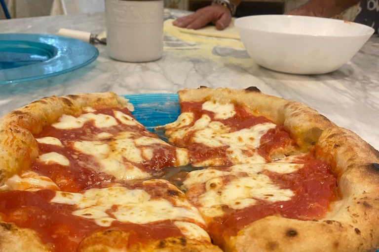 Pizzapasta en dolce vita 100% hand-on