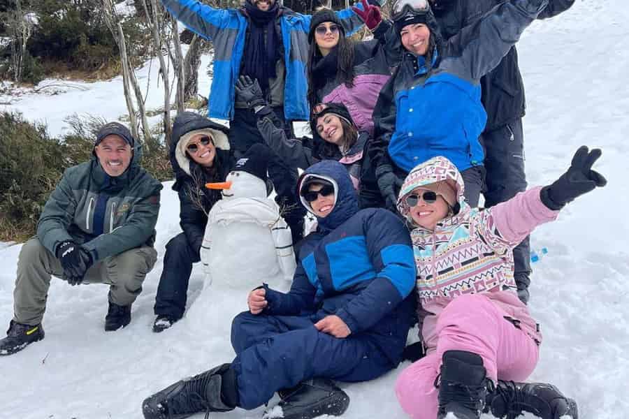 Von Sydney aus: 1-tägiges Schneeabenteuer in Thredbo. Foto: GetYourGuide
