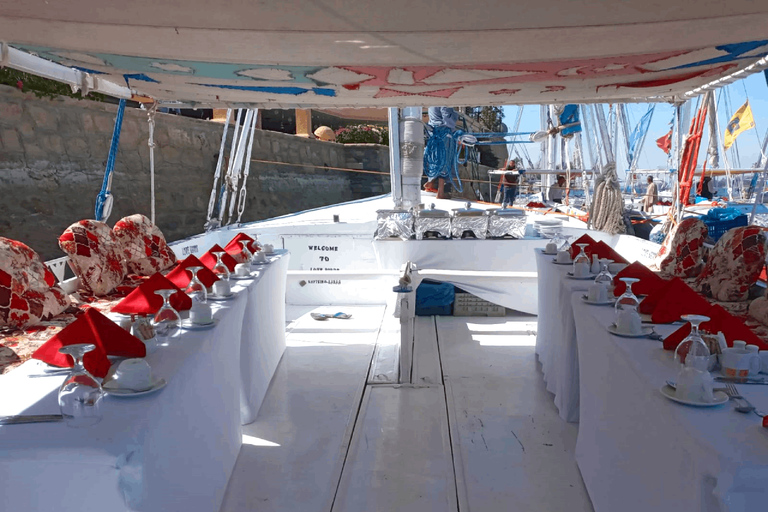 Aswan: Romantic Felucca Lunch & Island Views with transfers.