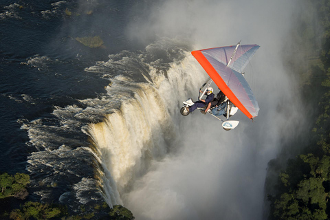 Un volo in ultraleggero - Sopra le cascate VittoriaVolo in ultraleggero