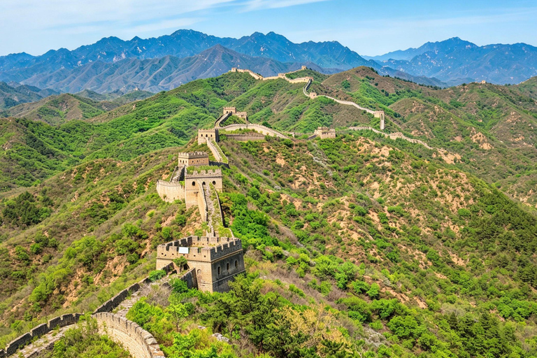 Beijing: Jinshanling Great Wall Day Trip with Transfer Entry ticket only (4:00am-6:30pm)