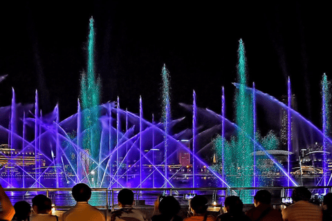 Singapura: Passeio ao crepúsculo com cruzeiro guiado e espectáculos de luzGrupo partilhado