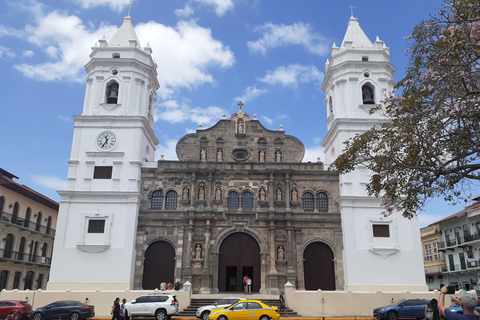Panama Canal and Old Town City tour - Private