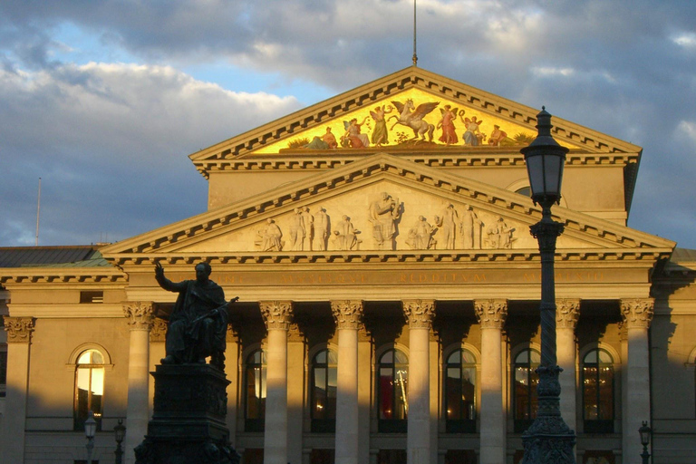 Munich Bike Rental is located close to Marienplatz & Hofbrauhaus