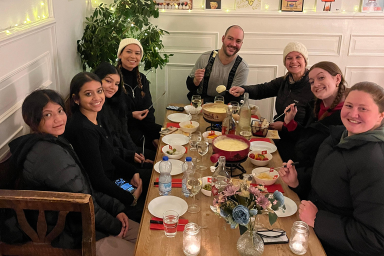 Interlaken: Sunset Sledding Adventure & Swiss Cheese Fondue Interlaken: Sunset Sledding & Fondue Dinner in Mürren