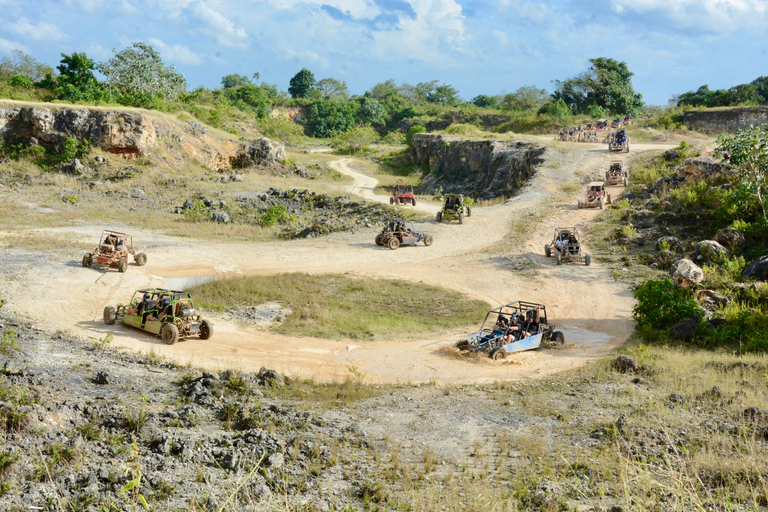 Punta Cana Buggy Avontuur met privé grot Cenote zwemmen