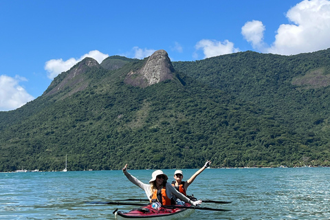 Paraty: Mamanguá Fjord Kayak and Hike Day Trip