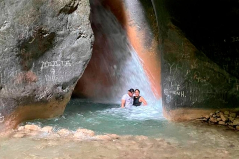 Tour TODO INCLUIDO en Sendero Acuático Cueva de la Virgen
